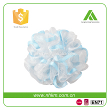 Rich lather mesh bath sponge