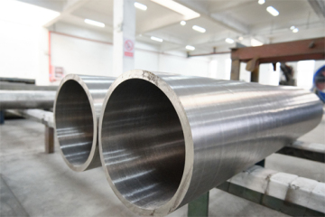 Titanium pipe supply pipe