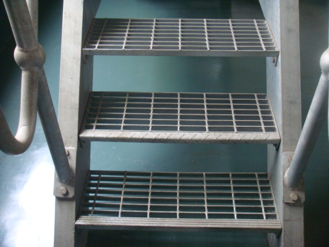 Galvanized Steel Stair Treads