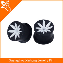 Black Silicone Ear Tunnels EAR Plugs Gauge Earlets Expander white maple leaf