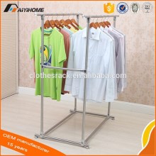 Customized display rack for hanging items