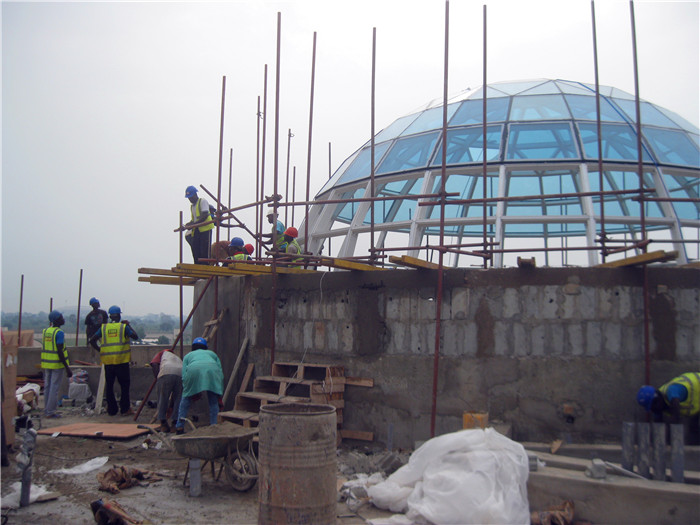 Fast Installation Light Steel Space Frame Glass Geodesic Dome Structure