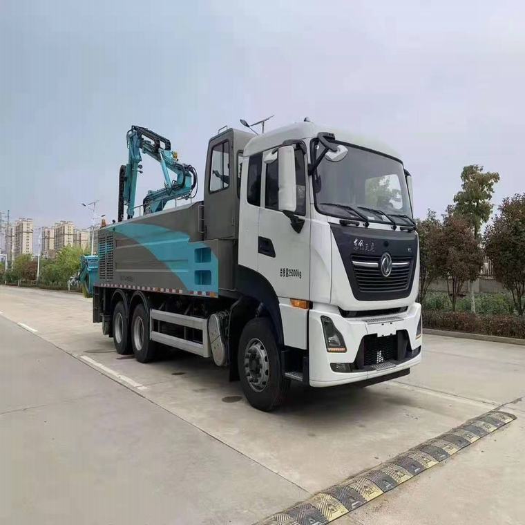 Rear Double Bridge High End Wall Cleaning Truck 3 Jpg