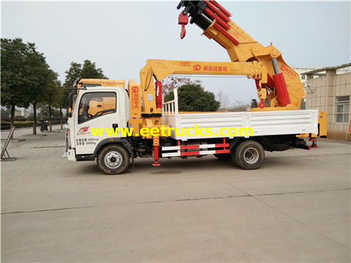 Howa 4x2 5ton motocin tare da cranes