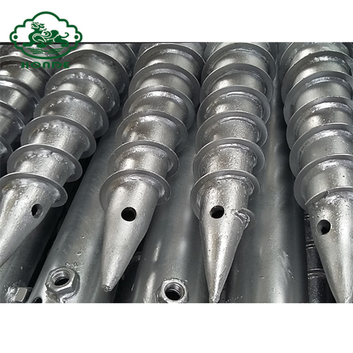 Galvanized Helical Screw Piles ადგილზე