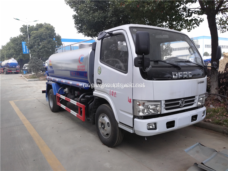 DFAC 3000 Liter Water Tank Truck