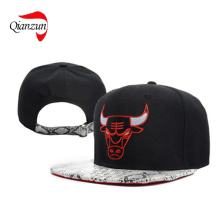 Bufflo Embroidery Fitted Flat Brim Baseball Hats (LWC-308)