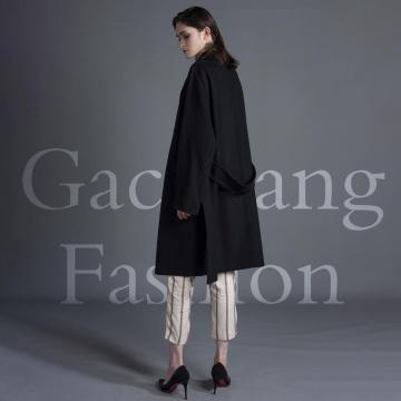 Cappotto in cashmere vintage nero