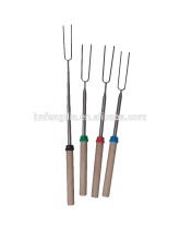 Extendable BBQ Fork wood handle