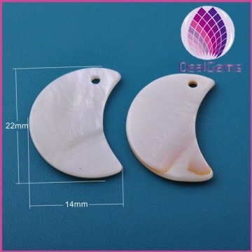 nature shell white moon pendant