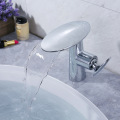 Mushroom head cold and hot brass basin faucet