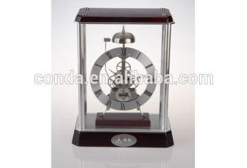 Alibaba hot sell items wooden quartz table clock