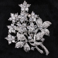 Alla hjärtans dag gåvor Crystal broscher mode lyx söta Sparking klart Rhinestone silver färg blomma träd legering broscher