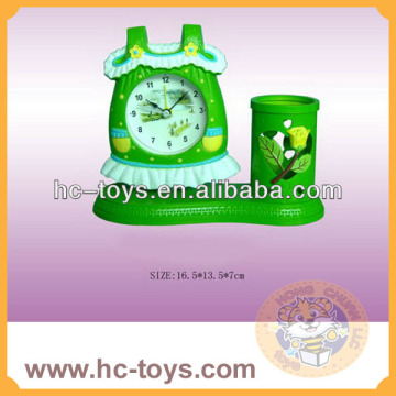Sundresses pen holder clock