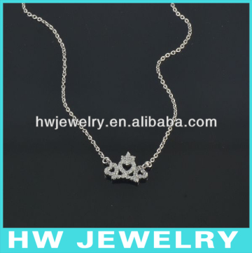 Silver Queen Crown Necklace HWNE90235