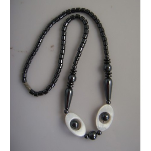 Hematite pearl Shell Necklace