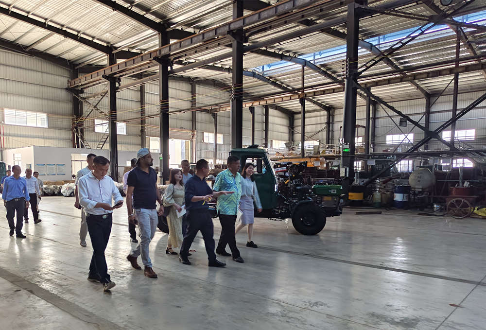 Clients come to visit TAGRM factory