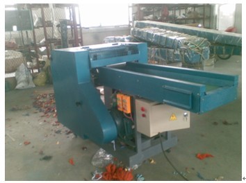 Cotton cutting machine