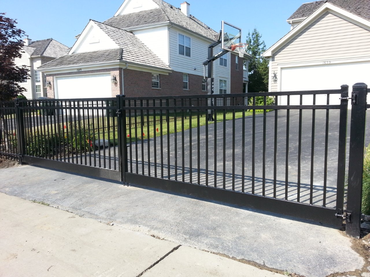 Aluminum Fence with spearhead for garden using sharped top fence