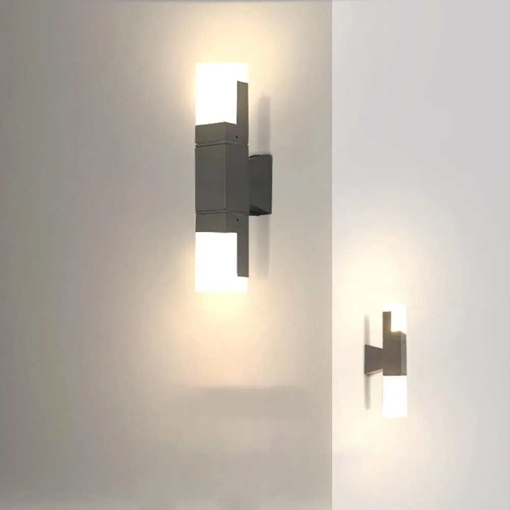 Elegant Outdoor Wall Sconce with Waterproof Design for Year-Round Use Lamp