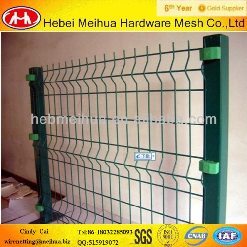 green vinyl coated welded wire mesh