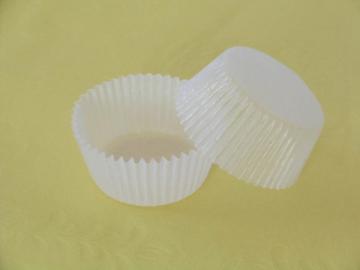Jumbo parchment paper baking cup