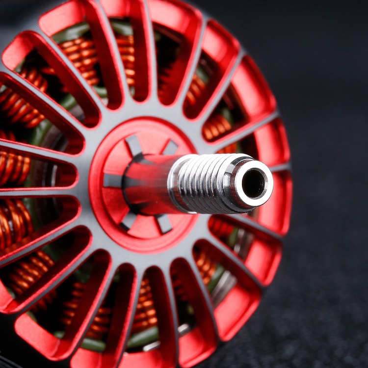 iFlight XING-E 2806.5 Brushless Motor 1800KV 2~6S FPV Motor for FPV drone quadcopter High-strength 4mm Titanium alloy shaft