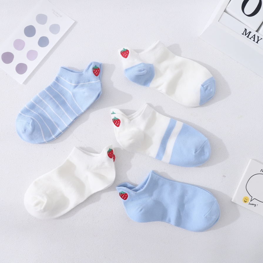 Sweet Strawberry Boat Sock Collection