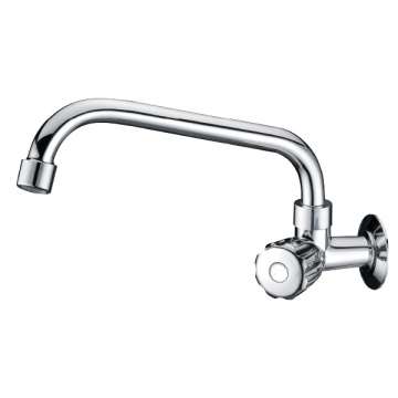 Pegangan Tunggal Permukaan Chrome Faucet Leher Panjang