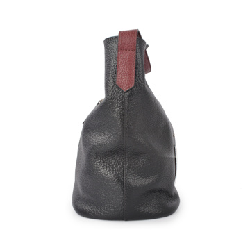 Lässige Vegan Leather Medium Cabrio Beuteltasche