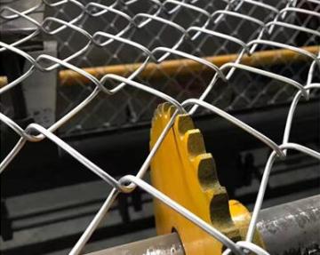factory direct sales chain link fence