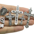 Assorted Design Zinc Alloy Cross Pendant Charms Metallic Christmas DIY Craft Earring Necklaces Jewelry Finding Accessories Supp