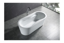 Bath S3020 sophisticated curved soaking tub