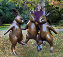 rabbit casting bronze sculpture