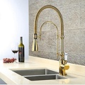 Deck Mounted Single Handle Pull Out Kitchen Faucet