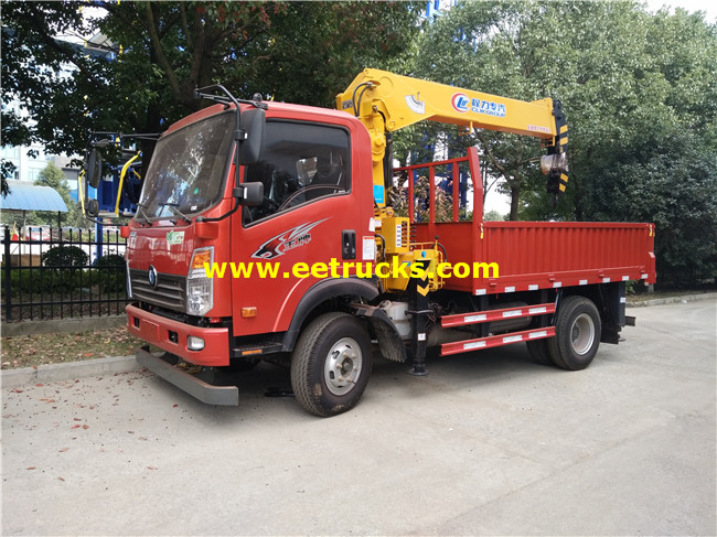 SINOTRUK Straight-arm 6ton Truck Cranes