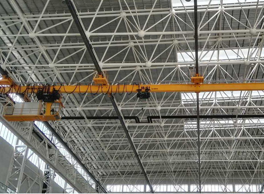 Grúa aérea Eurocrane a prueba de explosiones