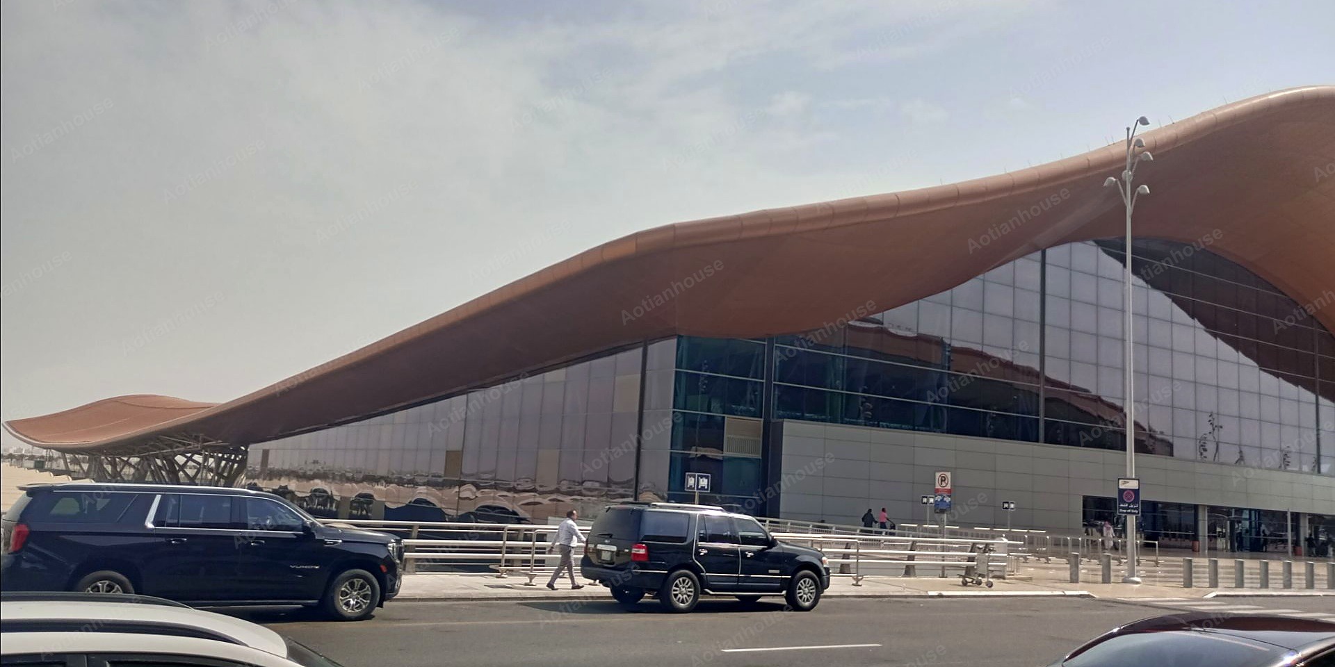 king-abdulaziz-airport-article-02-curved-roof-facade-1920x960 king-abdulaziz-airport-article-02-curved-roof-facade-1920x960