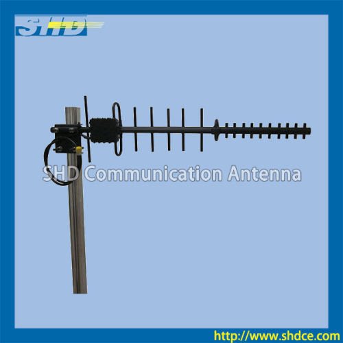 700-960/1800-2700MHz Wide Band 4g lte High Gain Yagi Antenna