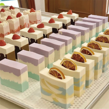 2023 High-Quality OEM & ODM Cake-Shaped Soap with Lemon Hand Soap and Fruity Skin Rectangle Cake Soap