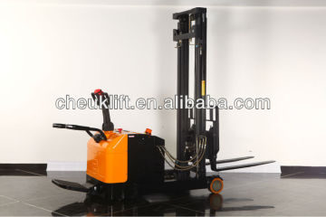 Power Reach Stacker CYD15 Series