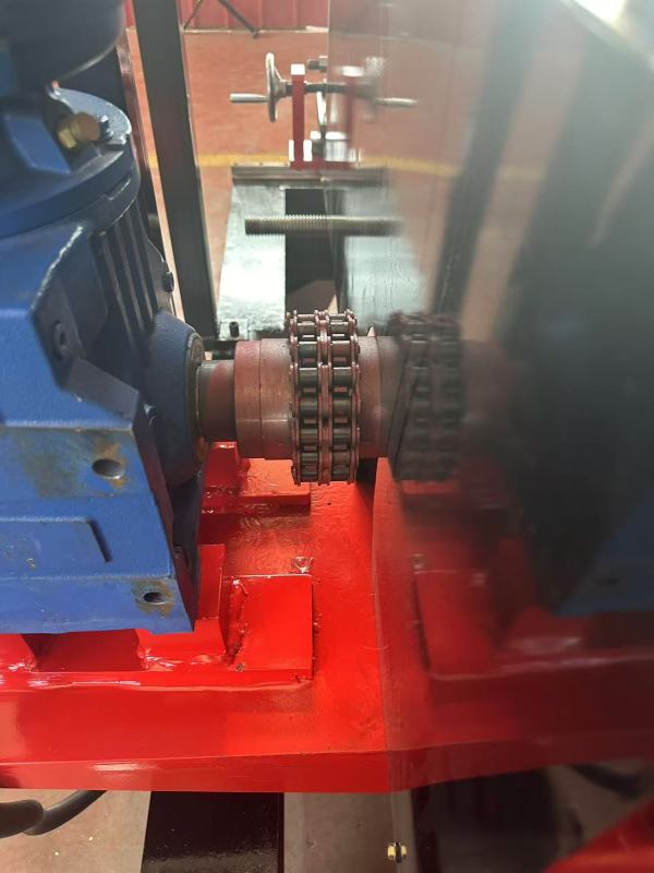 Automatic Cover Forming Machine with Reinforcement