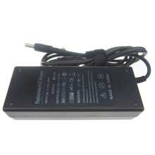 4.74A 90W carjer notebook sareng 4.8 * 1.7mm