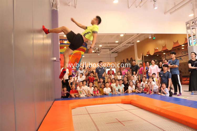 indoor trampoline (7) indoor trampoline (7)