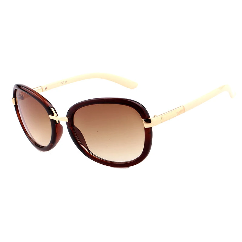 2017 Fashionable Oval Shape Sunglasses with Metal