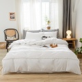 Hermosa tasel de cama, reina completa, blanco, blanco.