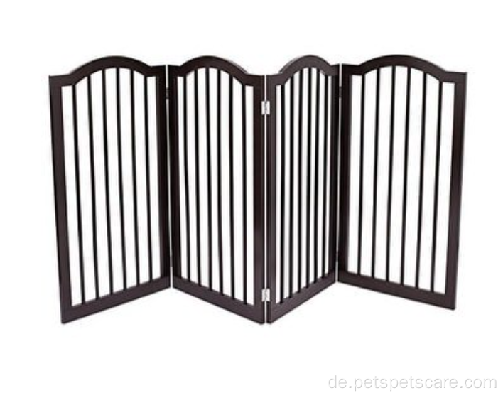 Pet Gate mit gewölktem 4 -Panel -Zaun