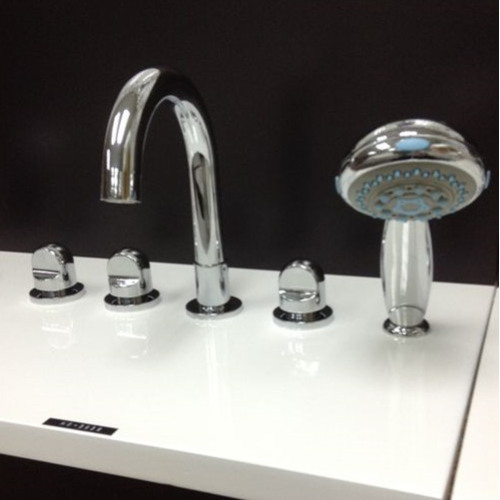 Five Holes Bathtub Mixer Faucet For Bathroom