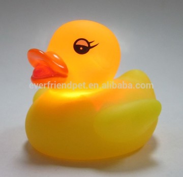 Light up duck/led flashing duck/flashing rubber ducks
