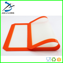 Heat resistant table mats glass fiber mat